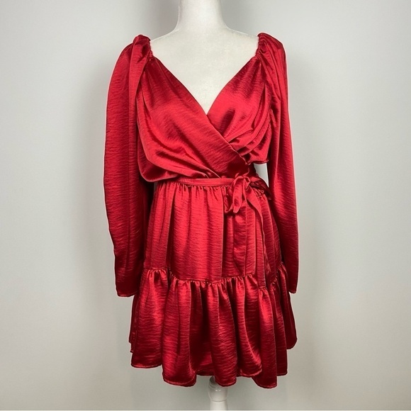 Lovers and Friends Corinne Mini Dress in Cherry Red XL - Picture 2 of 12